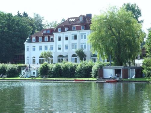 See Schlosshotel Am Kellersee Eutin Esterno foto