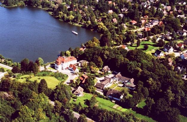 See Schlosshotel Am Kellersee Eutin Esterno foto